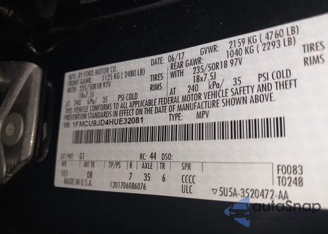 2017 Ford Escape Titanium z USA, uszkodzony, nr VIN 1FMCU9JD4HUE32081